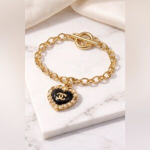 Gold Chain Bracelet Black Heart Charm Pearl Detail Designer Style